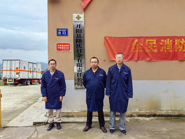 69041ae16197b.jpg 333.jpg